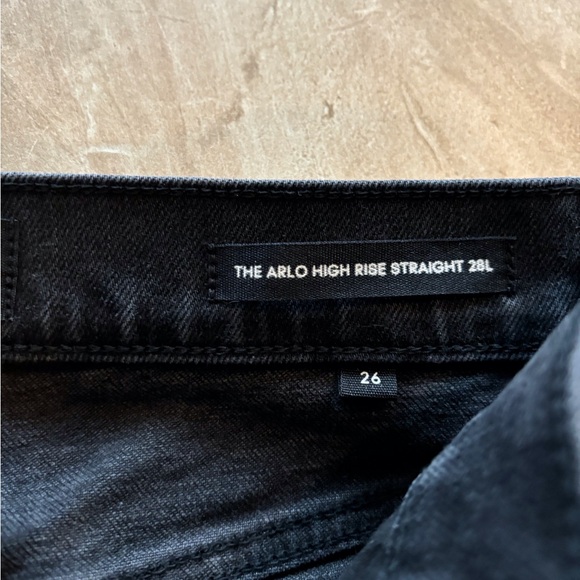 Denim Forum Arlo Jeans - Picture 6 of 6